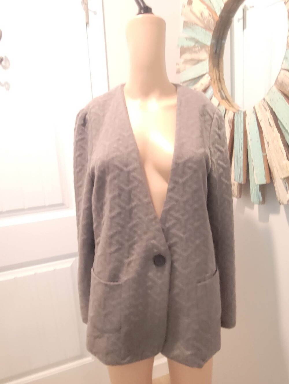Pink Martini Collection Size L Gray Textured Oversized Blazer/Cardigan 1 Button